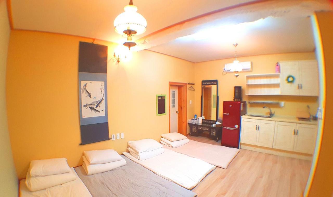 Seosunya Hotel Csondzsu Kültér fotó