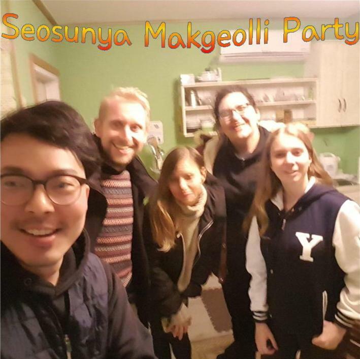 Seosunya Hotel Csondzsu Kültér fotó