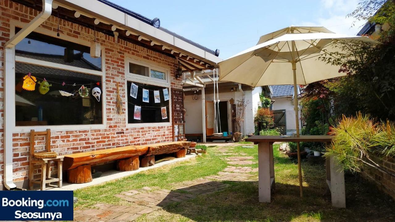 Seosunya Hotel Csondzsu Kültér fotó