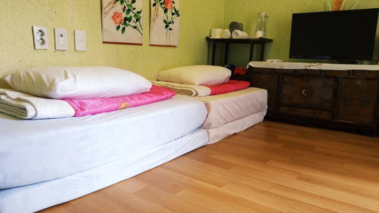 Seosunya Hotel Csondzsu Kültér fotó
